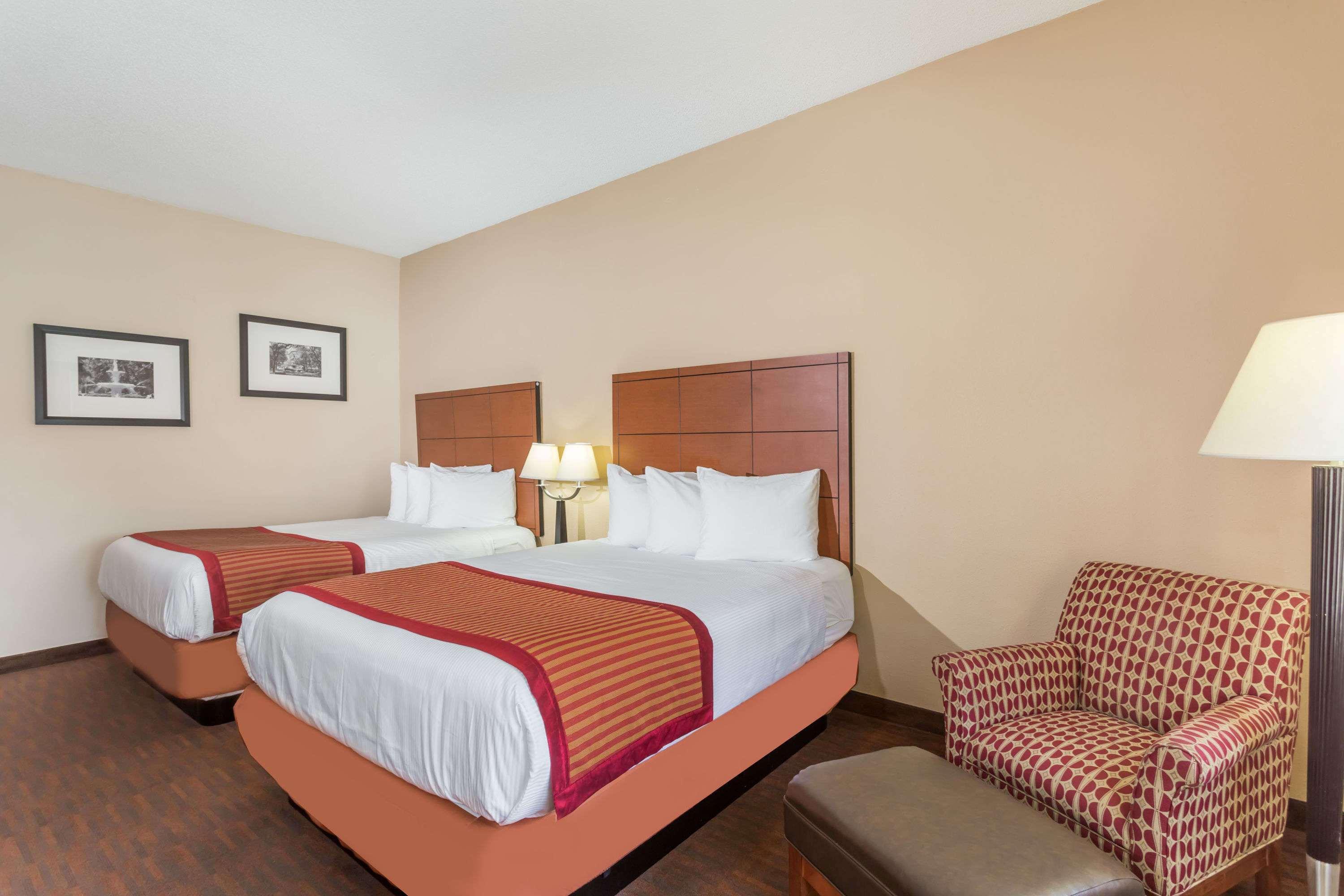 Baymont By Wyndham Savannah/Garden City Port Wentworth Esterno foto
